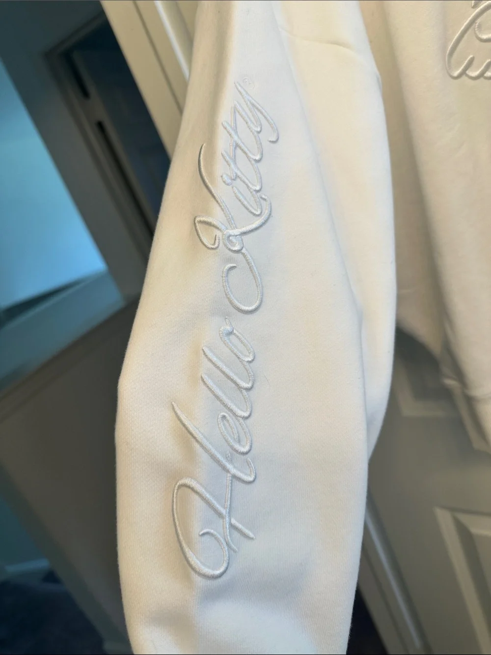 Forever 21 Cream Embossed Hello Kitty Crewneck Sweatshirt
